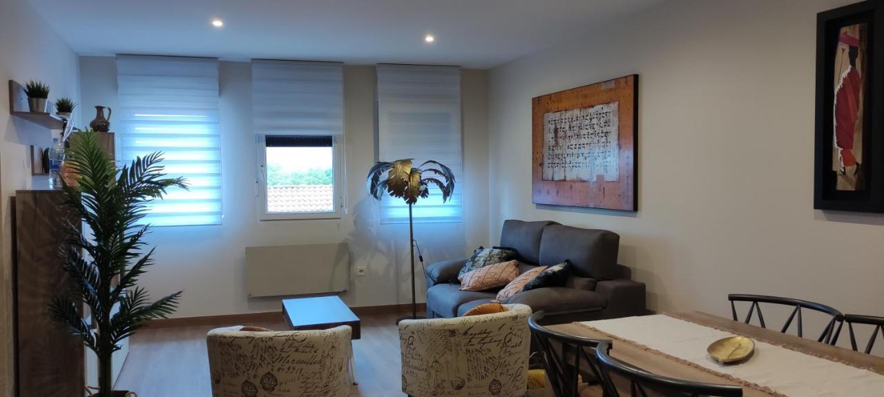 Apartmán Divina 10 Avilés Exteriér fotografie