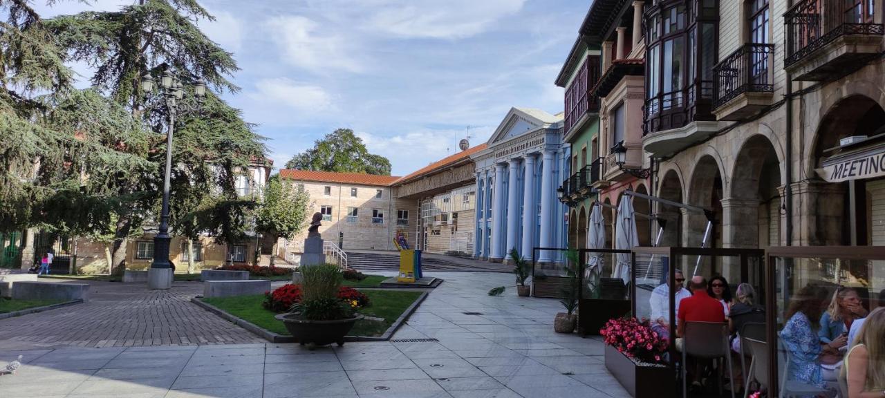 Apartmán Divina 10 Avilés Exteriér fotografie